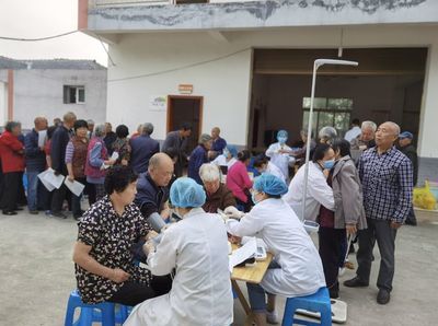 我服務 你健康——彭州市三界社區衛生服務中心以八項行動筑牢健康防線